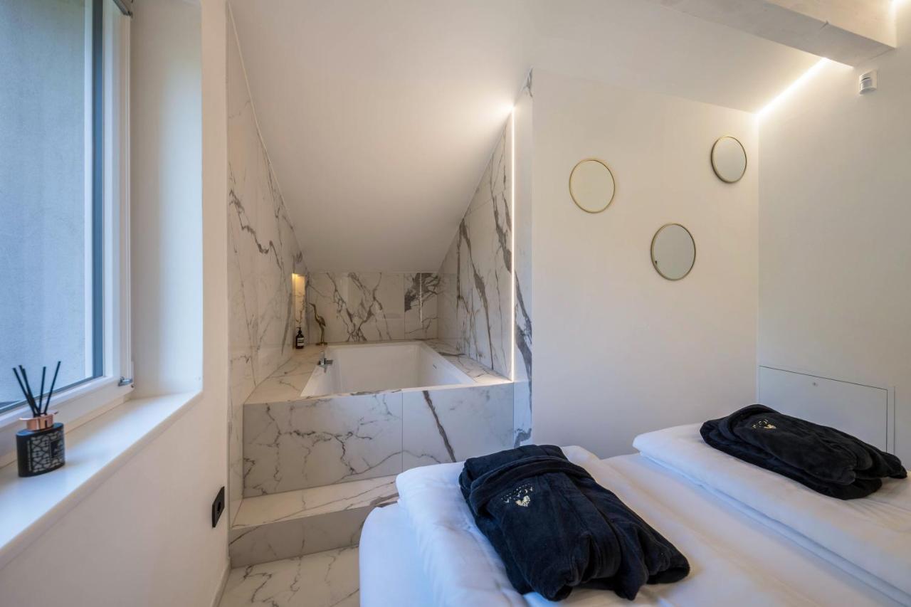 App 301 Palazzo Cavour Apartment Bolzano Ngoại thất bức ảnh